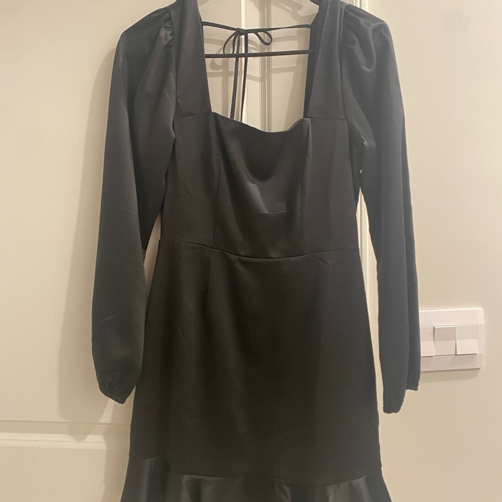 Elegant Black Dress